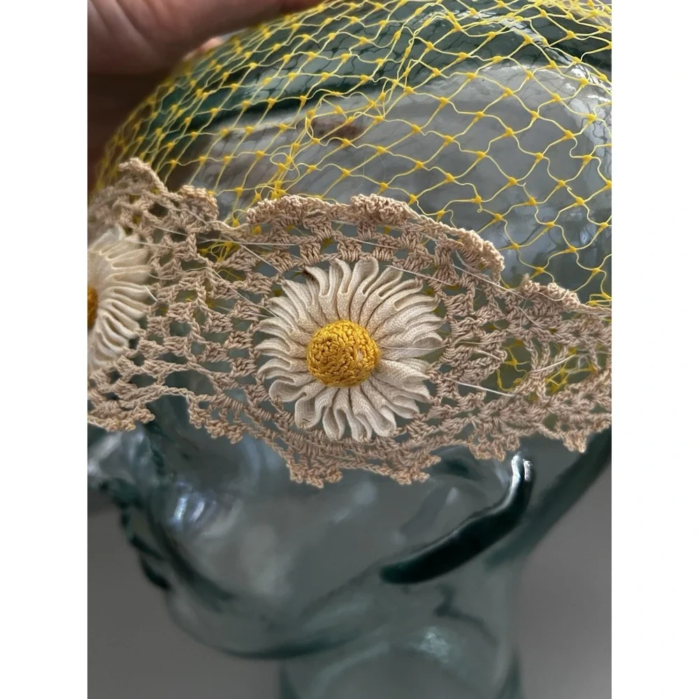 Vintage Crochet Daisies Net Daisy Hat Cap Flapper Deco Hippie Boho